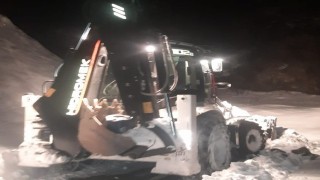 Pürtügede kardan kapanan yollar açılıyor