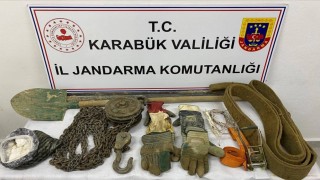 Safranboluda kaçak kazı yapan 3 kişi suçüstü yakalandı