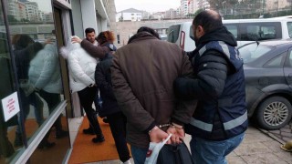 Sağlık kurulu raporu operasyonunda doktor ve organizatöre ev hapsi