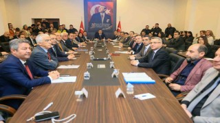 Sahipsiz hayvanlara karşı alınacak tedbirler görüşüldü