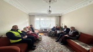 Sakarya Büyükşehir Belediyesi ekipleri yürekleri ısıtıyor