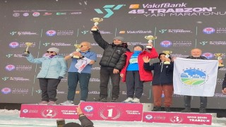Sakarya Büyükşehir sporcuları Trabzondan dereceyle döndü