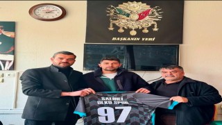 Salihli Ülkü Spordan transfer bombardımanı