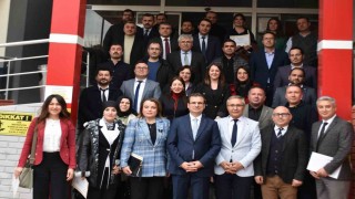 Salihlide öğretmenlere başarı belgeleri verildi