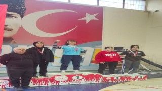Salihlili öğrencilerin bilekleri bükülmedi
