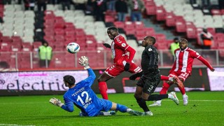 Samsunspora iç sahada yan bakılmıyor