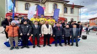Sandıklılı öğrenciler madalyaları topladı