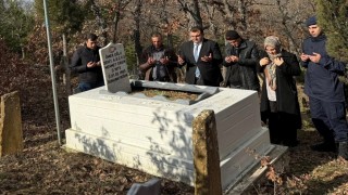 Şaphanede şehit asker Ergin, mezarı başında anıldı