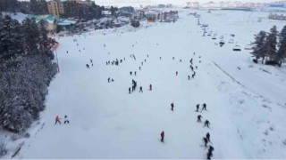 Sarıkamış kayak merkezi kayak tutkunlarını ağırlıyor