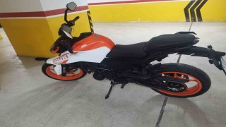 Sarıyerde çalıntı motosiklet GSP takip cihazından bulundu, 4 şüpheli gözaltına alındı