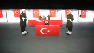 Şehit Uzman Çavuş Mustafa Baznanın naaşı memleketine uğurlandı