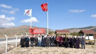 Şehitler Hatıra Ormanında kuruyan ağaçlar yenilendi