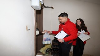 Şehzadeler Belediyesinin çocuklara süt desteği başladı