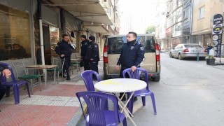 Şehzadeler Zabıtasından kaldırım işgaline sıkı denetim