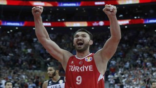 Semih Erden, basketbolu bıraktığını açıkladı