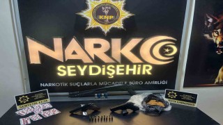 Seydişehirde uyuşturucu ve silah ele geçirildi