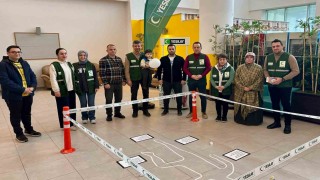 Yeşilay, sigaraya karşı "olay yeri" etkinliği düzenledi