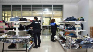 Siirt İl Emniyet Müdürlüğünden çocuklara ücretsiz kıyafet dükkanı