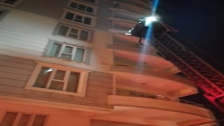 Siirtte 10 katlı binada yangın: 20 kişi dumandan etkilendi