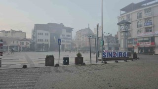 Sındırgıda yoğun sis etkili oluyor