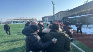 Sivasta amatör maçta ortalık karıştı