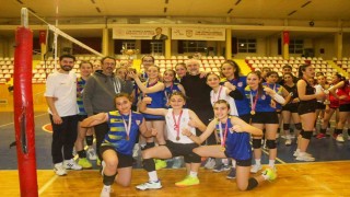 Sivasta voleybolda Özel İdare Spor şampiyon oldu
