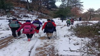 Soğuk hava bile doğa severlere engel olamadı