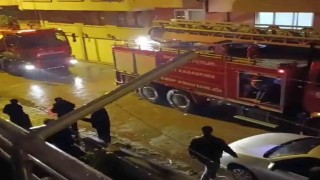 Şömineden düşen köz çatıyı yaktı