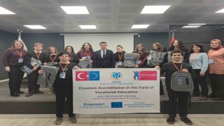 Staj Programı için Portekize gittiler