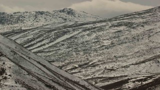 Şuhutta donan şelale havadan görüntülendi