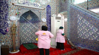 Sultanbeylide camiler Ramazana hazırlanıyor