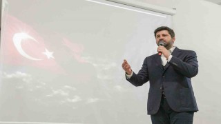Tarsusta, 6 Şubat depreminde hayatını kaybedenler anıldı