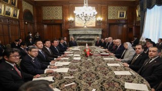 TBMM Başkanı Kurtulmuş, Tokyoda Japonya Temsilciler Meclisi Başkanı Nukaga ile görüştü