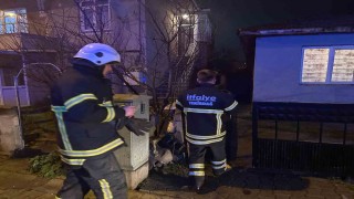 Tekirdağda ev yangını: 2 kişi dumandan etkilendi