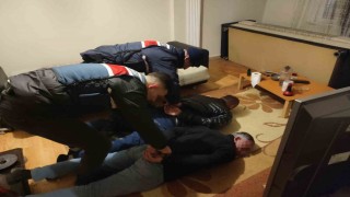 Tekirdağda silahlı gaspçılara şafak operasyonu: 2 şüpheli yakalandı