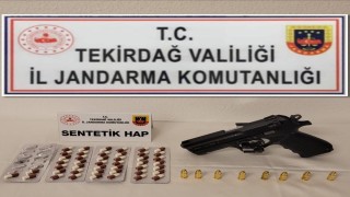 Tekirdağda uyuşturucu ve ruhsatsız silah ele geçirildi