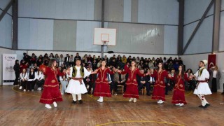 TİKA Arnavutluktaki Okula Fen ve Yabancı Dil Laboratuvarları kurdu