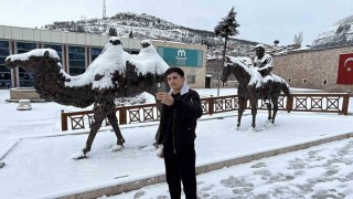 Tokat beyaza büründü, kent merkezinde kartpostallık manzaralar oluşturdu