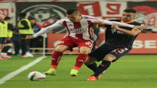 Trendyol Süper Lig: Antalyaspor: 0 - Başakşehir: 0 (Maç sonucu)