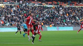 Trendyol Süper Lig: Konyaspor: 1 - Samsunspor: 0 (İlk yarı)
