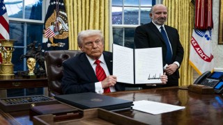 Trump, plastik pipet kullanımına geçilmesini içeren kararnameyi imzaladı