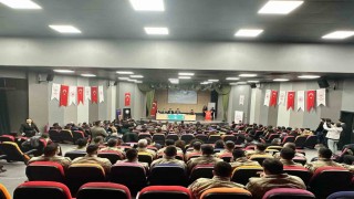 Tuncelide bağımlılıkla mücadele söyleşisi gerçekleştirildi