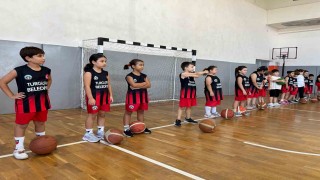 Turgutlu Belediyesi basketbol kurs kayıtları devam ediyor