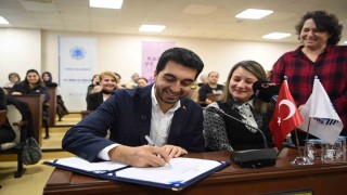 Türk Medeni Kanununun kabulünün 99. yılında Tuzlada Kadın-Erkek Eşitliği Şartı imzalandı