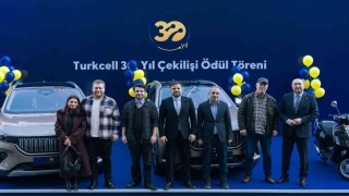 Turkcellin 30uncu yıl çekilişinin kazananları ödüllerini aldı