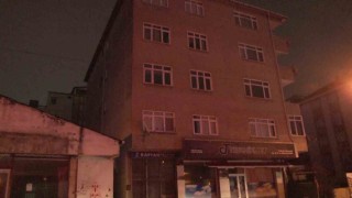 Tuzlada yıkılma tehlikesi olan bina boşaltıldı