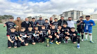 U14 Gelişim Liginde Cizre Dicle Spor namağlup şampiyon oldu