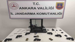 Üç boyutlu yazıcıyla suikast silahı üreten şüpheli yakalandı