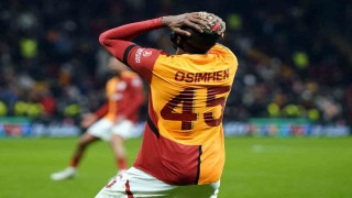 UEFA Avrupa Ligi: Galatasaray: 2 - AZ Alkmaar: 2 (Maç sonucu)