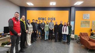 Üniversite öğrencilerine e-ticaret eğitimi